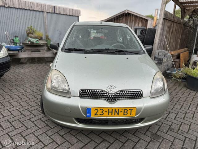 Toyota Yaris 1.3-16V VVT-i Sol -AIRCO- Apk 07-2026 AUTOMAAT