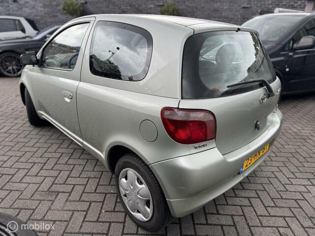 Toyota Yaris 1.3-16V VVT-i Sol -AIRCO- Apk 07-2026 AUTOMAAT