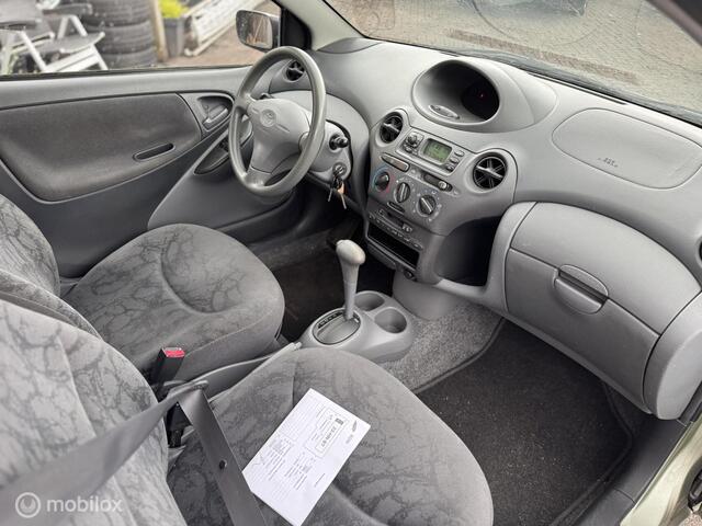 Toyota Yaris 1.3-16V VVT-i Sol -AIRCO- Apk 07-2026 AUTOMAAT
