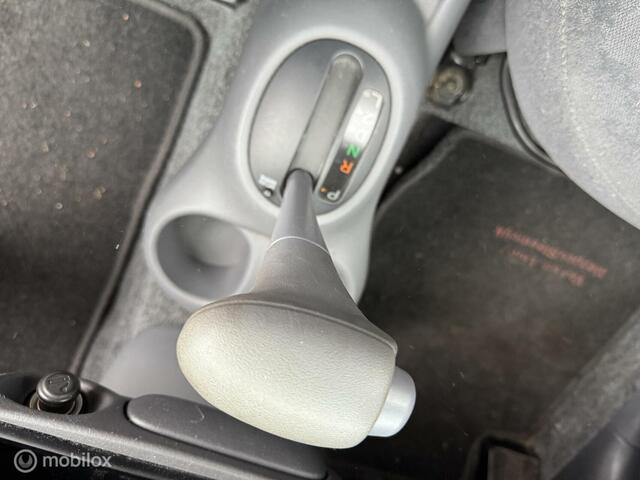 Toyota Yaris 1.3-16V VVT-i Sol -AIRCO- Apk 07-2026 AUTOMAAT