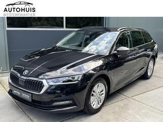 SKODA OCTAVIA Combi 1.0 TSI 110pk H6 Business Edition Climate Control Navigatie Elektr Achterklep