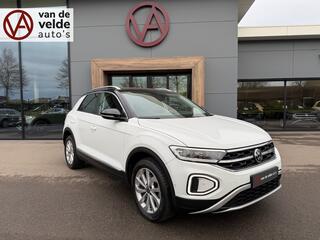 VOLKSWAGEN T-Roc 1.5 TSI 150pk DSG Style | Camera | Navi | Adapt. Cruise | IQ light | Rijklaar incl. garantie