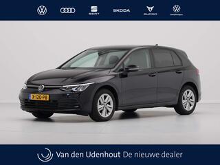 VOLKSWAGEN GOLF 1.0 TSI Life Business Navigatie Acc Stuurverwarming Led 228