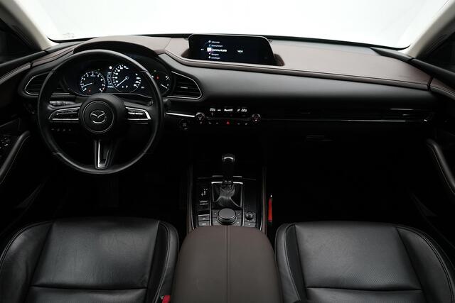 Mazda CX-30 2.0 e-SkyActiv-X Luxury i-Activesense automaat met afneembare trekhaak : dealer onderhouden