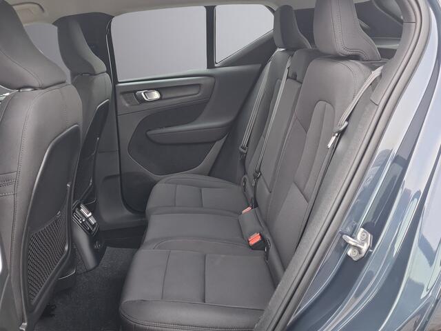Volvo XC40 1.5 T4 Recharge Inscription Full LED I CAMERA I ELEKTR KLEP