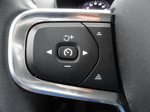 Volvo XC40 1.5 T4 Recharge Inscription Full LED I CAMERA I ELEKTR KLEP