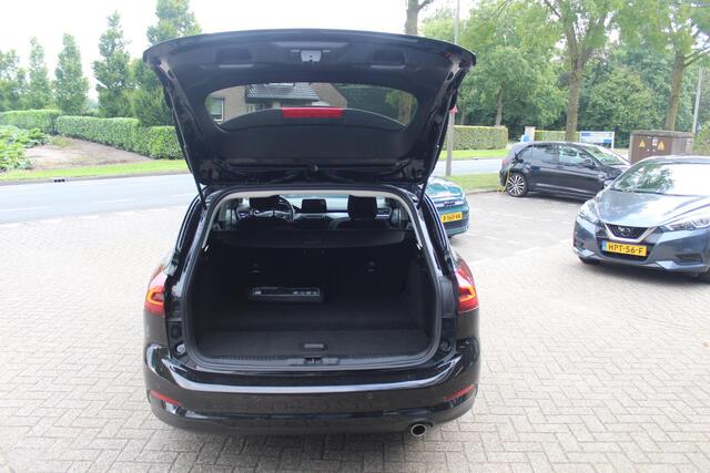 Ford Focus Wagon 1.0 EcoBoost Hybrid Titanium Style HEEEEEL VEEL RUIMTE