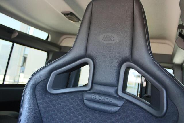 Land Rover Defender 2.4 TD 90 SW SVX 60th Anniversary De Uiver Special incl. Full Opties