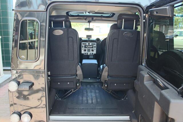 Land Rover Defender 2.4 TD 90 SW SVX 60th Anniversary De Uiver Special incl. Full Opties