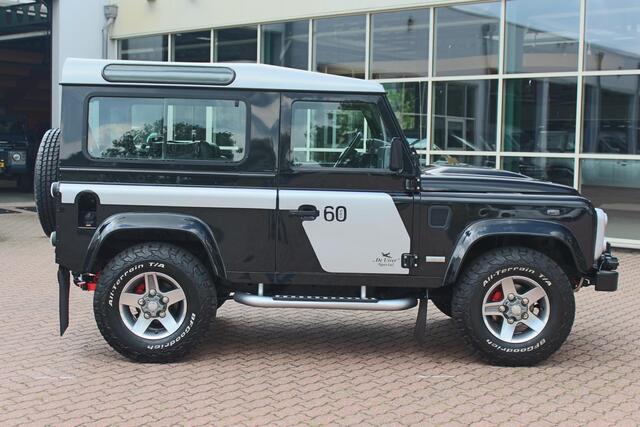 Land Rover Defender 2.4 TD 90 SW SVX 60th Anniversary De Uiver Special incl. Full Opties