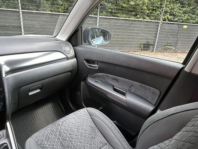 Suzuki Vitara 1.4 Boosterjet Style Smart Hybrid RIJKLAAR | DEMO | All-Seasonbanden