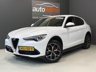ALFA ROMEO Stelvio 2.0 Turbo 280pk AWD Super Q4 Apple carplay, stuurschakeling, performance pack, Afneembare trekhaak