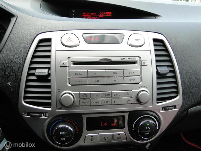 Hyundai I 20 1.4i, schakel, benzine 223109 km