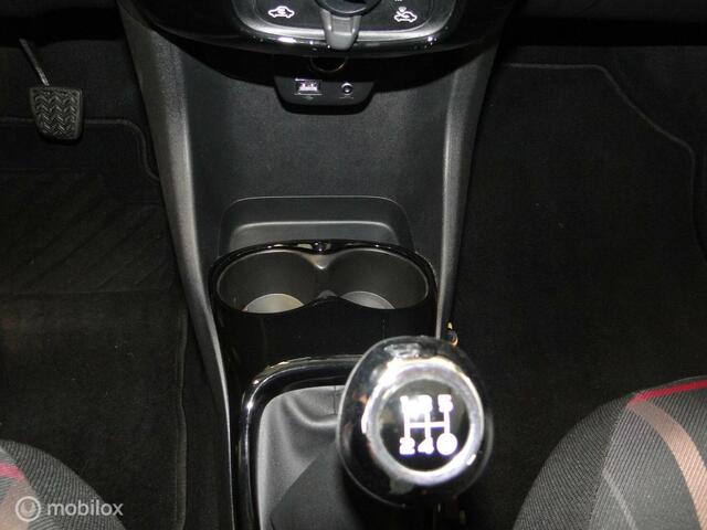 Peugeot 108 1.2 VTi Allure, benzine, schakel, 98.365 km