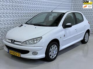 PEUGEOT 206 1.4 G�n�ration 5drs Airco Cruise / APK 02-2027 (2008)