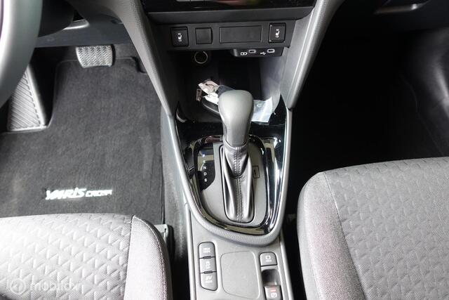 Toyota Yaris Cross HYBRID 130 Dynamic + Comfort Pack - RIJKLAARPRIJS