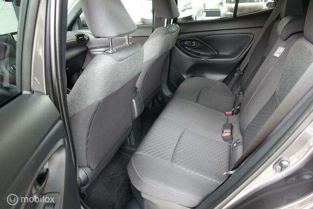 Toyota Yaris Cross HYBRID 130 Dynamic + Comfort Pack - RIJKLAARPRIJS