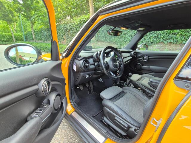 Mini Cooper F55 LCI B38 Apple CarPlay HUD NBT EVO NAVI Touch GR Screen Sport Cruise C NAP NL