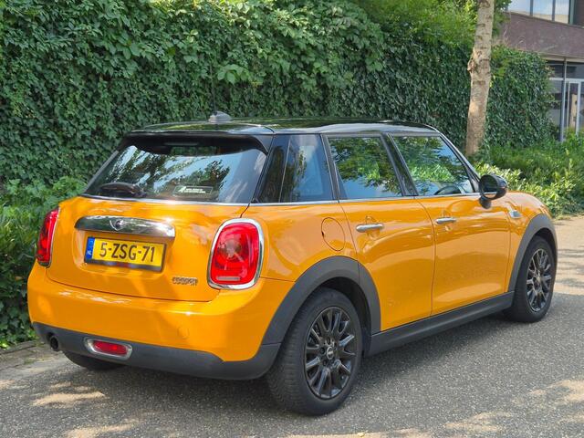 Mini Cooper F55 LCI B38 Apple CarPlay HUD NBT EVO NAVI Touch GR Screen Sport Cruise C NAP NL