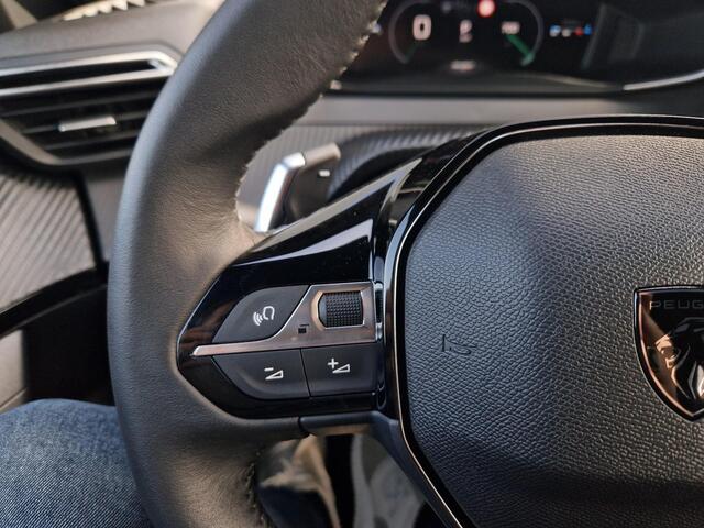 Peugeot 2008 1.2 PureTech 130pk Allure EAT8
