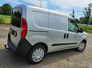 OPEL COMBO 1.4i Benzine met Airco, Zijdeur, Trekhaak PDC NAP !
