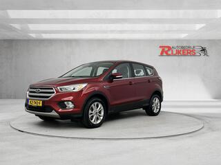 FORD KUGA 1.5 EcoBoost Titanium 120pk,Camera A,Apple Carpl,Cruise Contr,Climate Contr,PDC V+A,Navi,Trekhaak 1800kg,Winterpakket