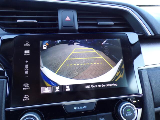 Honda Civic 1.5 i-VTEC Elegance Navi PDC Camera Bomvol