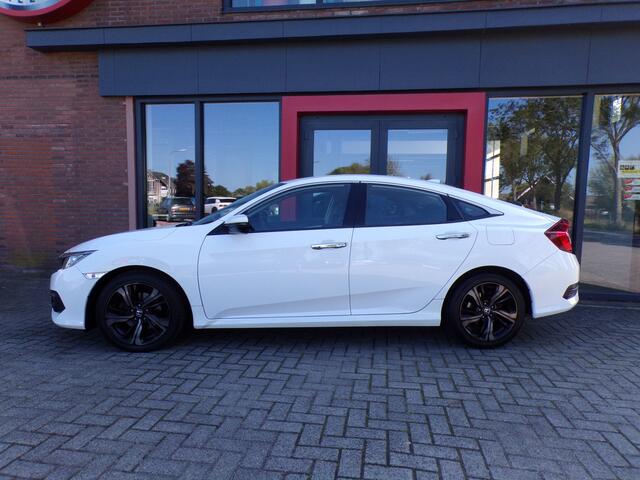 Honda Civic 1.5 i-VTEC Elegance Navi PDC Camera Bomvol