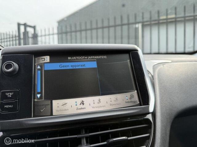 Peugeot 208 1.2 VTi Urban Soul