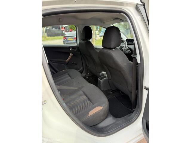 Peugeot 208 1.2 VTi Urban Soul