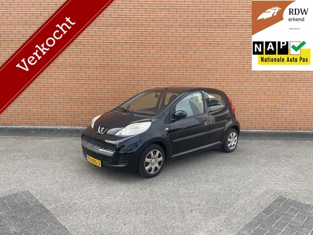 Peugeot 107 1.0 2011 151DKM | NAP | AIRCO | ELEK-PAKKET |