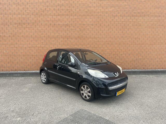 Peugeot 107 1.0 2011 151DKM | NAP | AIRCO | ELEK-PAKKET |
