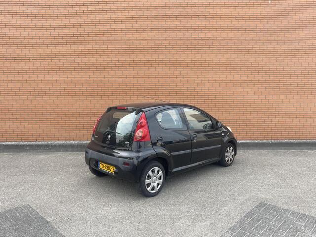 Peugeot 107 1.0 2011 151DKM | NAP | AIRCO | ELEK-PAKKET |