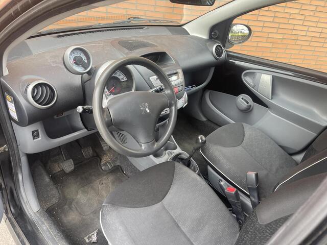 Peugeot 107 1.0 2011 151DKM | NAP | AIRCO | ELEK-PAKKET |