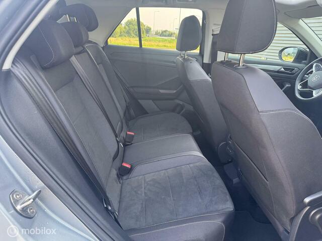 Volkswagen T-ROC 1.5 TSI Life Business