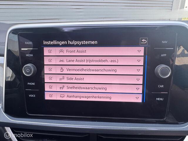 Volkswagen T-ROC 1.5 TSI Life Business