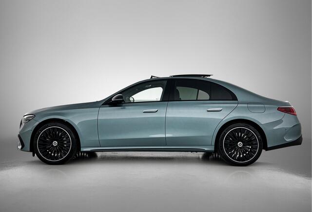 Mercedes-Benz E-Klasse 300 e Sport Edition | Premium pakket | Nightpakket | MBUX Superscreen | Adaptieve Cruise Control | Burmester� 4D surround sound system | 20 i