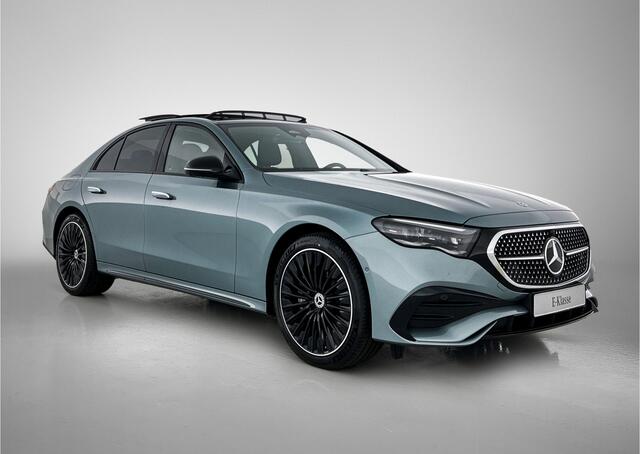 Mercedes-Benz E-Klasse 300 e Sport Edition | Premium pakket | Nightpakket | MBUX Superscreen | Adaptieve Cruise Control | Burmester� 4D surround sound system | 20 i