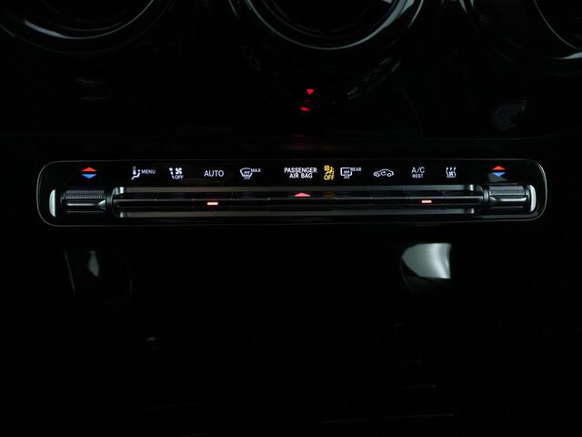 Mercedes-Benz A-Klasse 250 e Star Edition | Trekhaak | Dodehoekassistent | Parkeerpakket met Camera | Stoelverwarming | Inclusief 24 maanden MB Certified garantie v