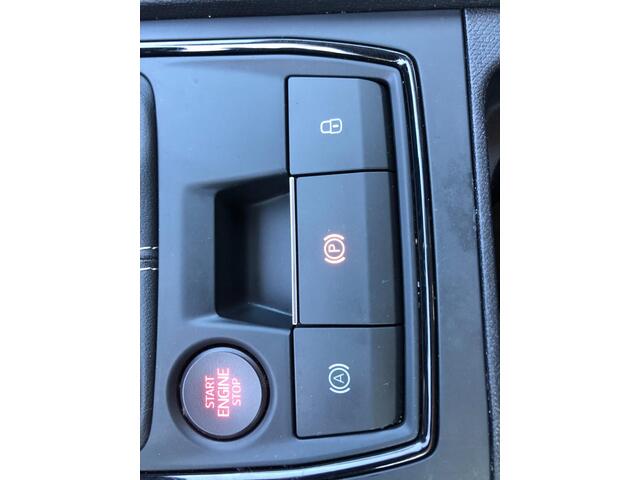Seat Leon Sportstourer 1.0 TSI Reference Apple Carplay