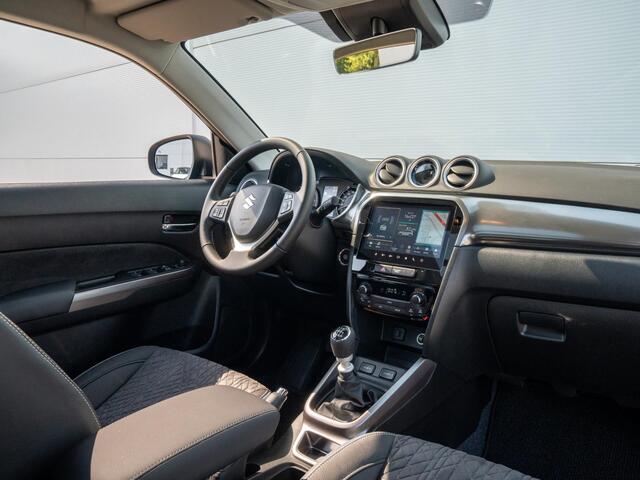 Suzuki Vitara 1.4 Boosterjet Smart Hybrid Style| sunroof| � 1.500,- Korting| Apple Carplay