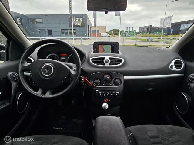Renault Clio 1.2 S�lection Business - e apk