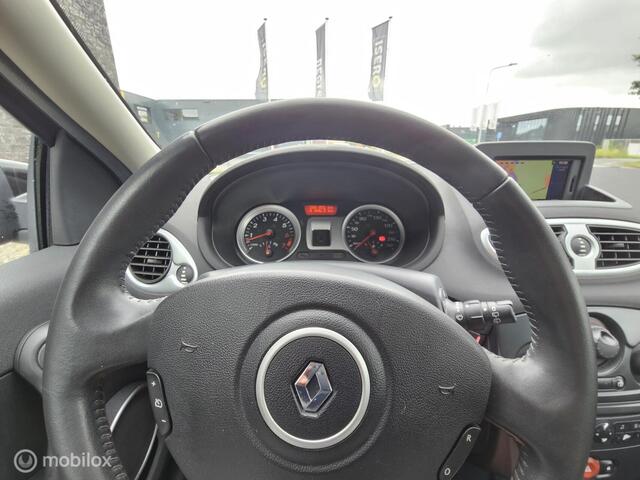 Renault Clio 1.2 S�lection Business - e apk