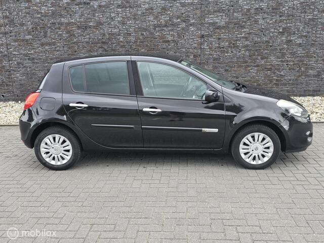 Renault Clio 1.2 S�lection Business - e apk