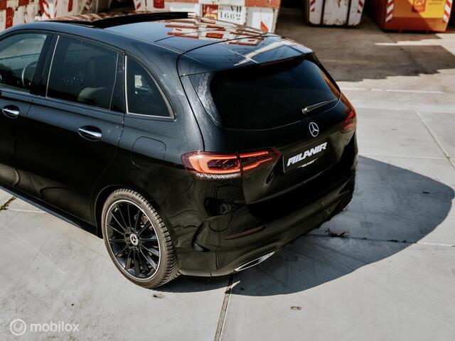 Mercedes-Benz B-Klasse 180 AMG Line |Pano |Memory |Stoelkoeling