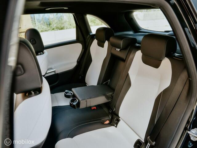 Mercedes-Benz B-Klasse 180 AMG Line |Pano |Memory |Stoelkoeling