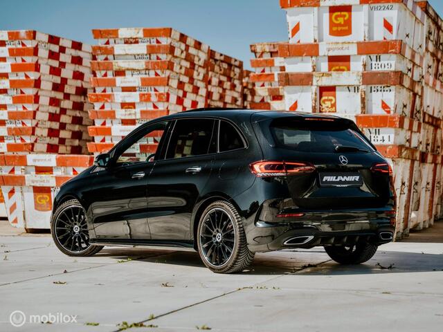 Mercedes-Benz B-Klasse 180 AMG Line |Pano |Memory |Stoelkoeling