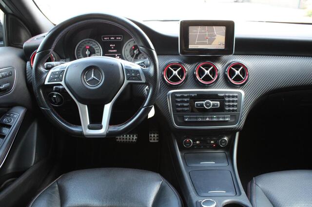 Mercedes-Benz A-Klasse 250 AMG Sport l Panorama l Xenon l LED l Camera l