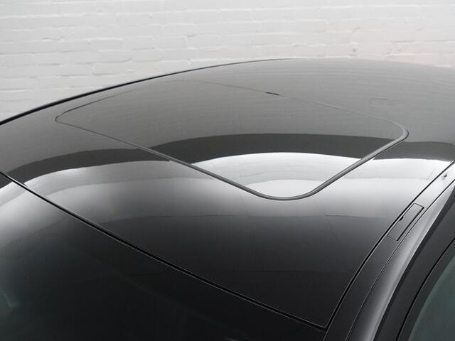 Porsche Panamera 3.0 S E-Hybrid Dealer Onderhouden, Schuifdak, Bose Surround Audio, Camera, Leder Interieur