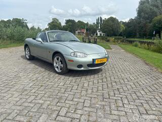 MAZDA MX-5 1.6i Exclusieve met 104.949 km op de teler